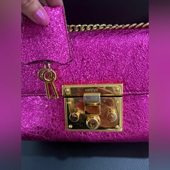 SOLD
Limited Edition Authentic Gucci Metallic Pink Galassia  Padlock - Picture 9 of 15